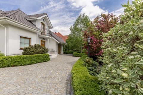 Landscaping near me Basingstoke RG21
